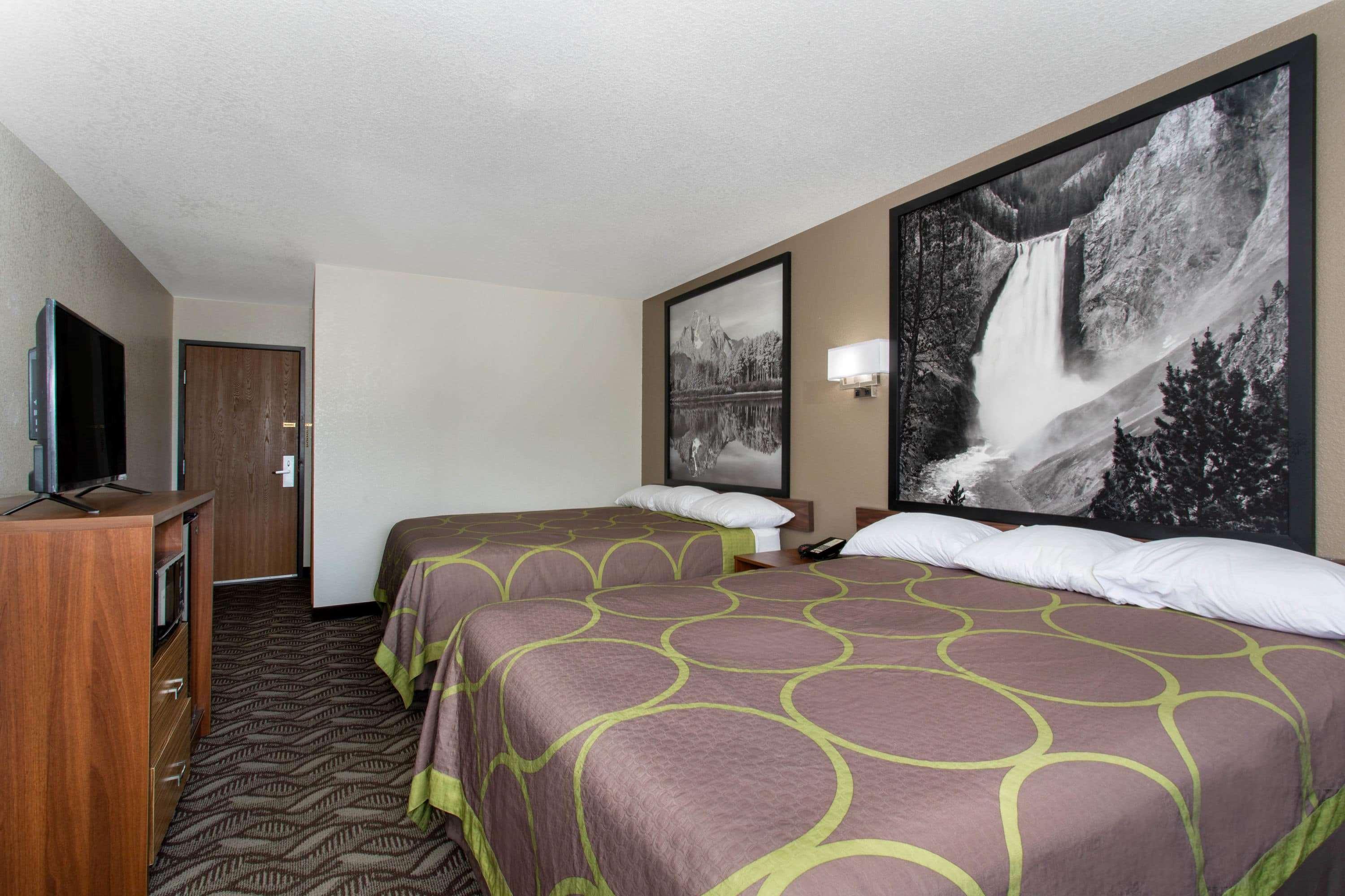 Super 8 By Wyndham Dubois Motel Exterior photo