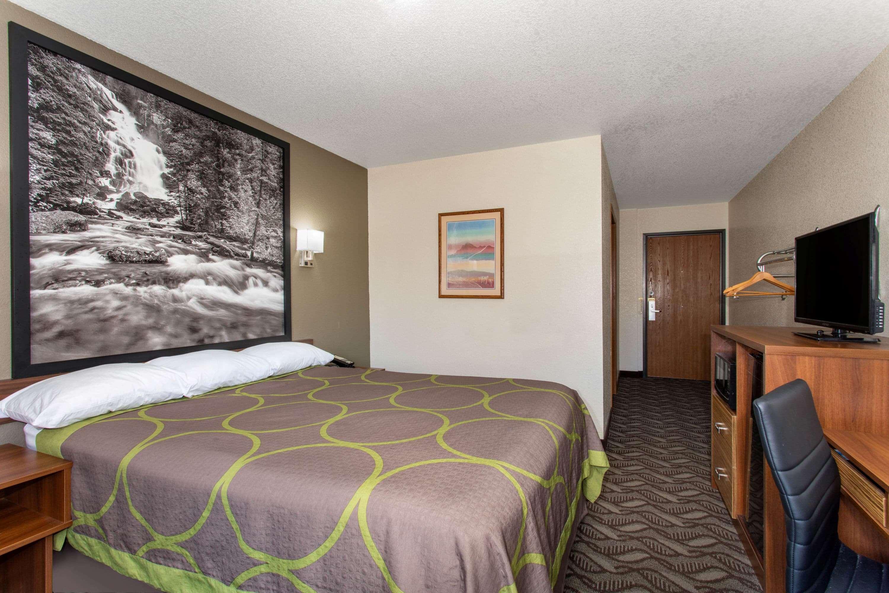 Super 8 By Wyndham Dubois Motel Exterior photo