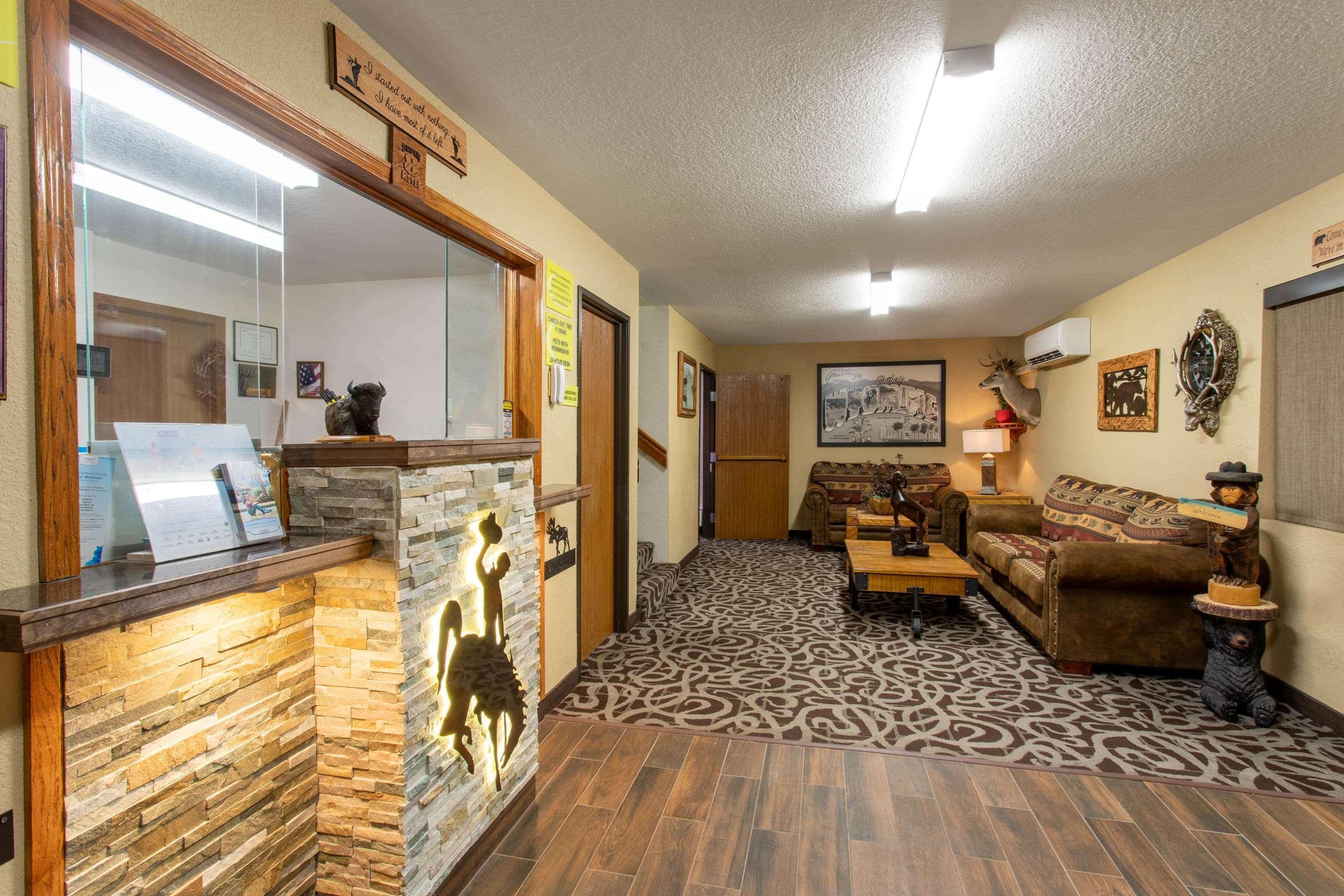 Super 8 By Wyndham Dubois Motel Exterior photo